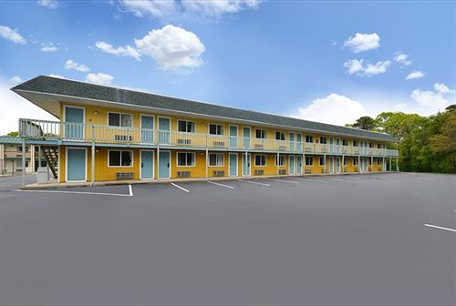 Howard Johnson By Wyndham West Yarmouth Cape Cod ภายนอก รูปภาพ