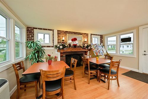 Howard Johnson By Wyndham West Yarmouth Cape Cod ภายนอก รูปภาพ